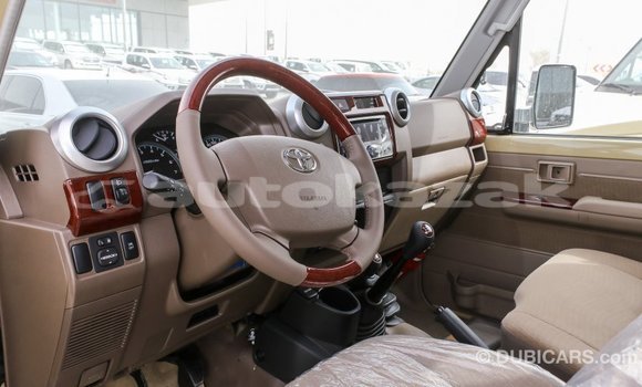 Buy Import Toyota Land Cruiser Beige Car in Import - Dubai in Akmecet Buy Import Toyota Land Cruiser Beige Car in Import - Dubai in Akmecet