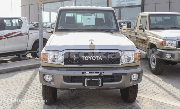 Buy Import Toyota Land Cruiser Beige Car in Import - Dubai in Akmecet Buy Import Toyota Land Cruiser Beige Car in Import - Dubai in Akmecet