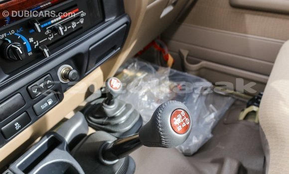 Buy Import Toyota Land Cruiser Beige Car in Import - Dubai in Akmecet Buy Import Toyota Land Cruiser Beige Car in Import - Dubai in Akmecet