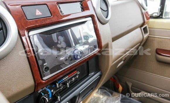Buy Import Toyota Land Cruiser Beige Car in Import - Dubai in Akmecet Buy Import Toyota Land Cruiser Beige Car in Import - Dubai in Akmecet