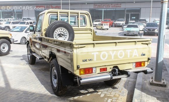 Buy Import Toyota Land Cruiser Beige Car in Import - Dubai in Akmecet Buy Import Toyota Land Cruiser Beige Car in Import - Dubai in Akmecet