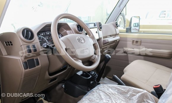 Buy Import Toyota Land Cruiser Beige Car in Import - Dubai in Akmecet Buy Import Toyota Land Cruiser Beige Car in Import - Dubai in Akmecet