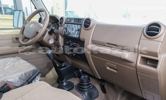 Buy Import Toyota Land Cruiser Beige Car in Import - Dubai in Akmecet Buy Import Toyota Land Cruiser Beige Car in Import - Dubai in Akmecet