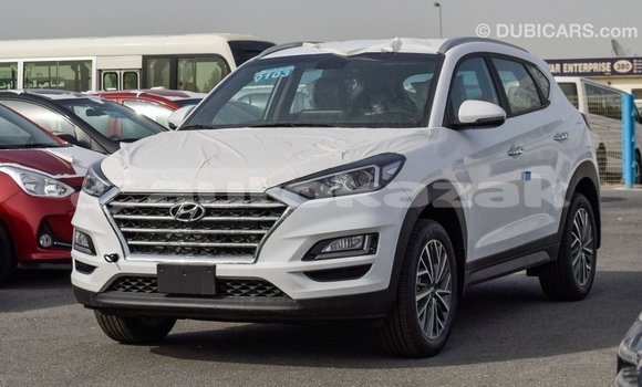 Buy Import Hyundai Tucson White Car in Import - Dubai in Akmecet Buy Import Hyundai Tucson White Car in Import - Dubai in Akmecet