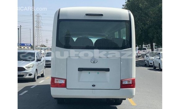 Buy Import Toyota Coaster White Car in Import - Dubai in Akmecet Buy Import Toyota Coaster White Car in Import - Dubai in Akmecet