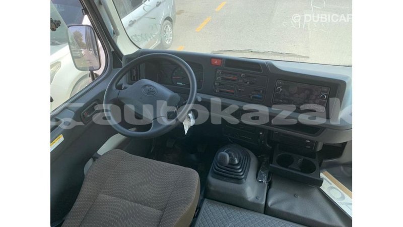 Big with watermark toyota coaster akmecet import dubai 2984