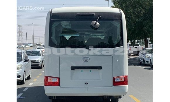 Buy Import Toyota Coaster White Car in Import - Dubai in Akmecet Buy Import Toyota Coaster White Car in Import - Dubai in Akmecet