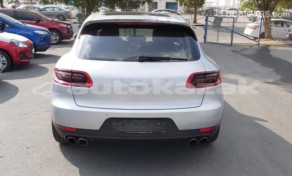 Buy Import Porsche Macan Other Car in Import - Dubai in Akmecet Buy Import Porsche Macan Other Car in Import - Dubai in Akmecet