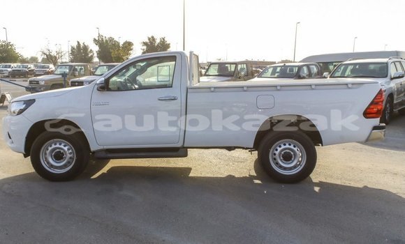 Buy Import Toyota Hilux White Car in Import - Dubai in Akmecet Buy Import Toyota Hilux White Car in Import - Dubai in Akmecet