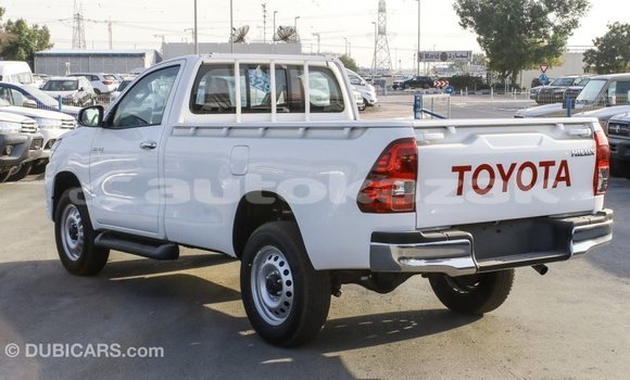 Buy Import Toyota Hilux White Car in Import - Dubai in Akmecet Buy Import Toyota Hilux White Car in Import - Dubai in Akmecet