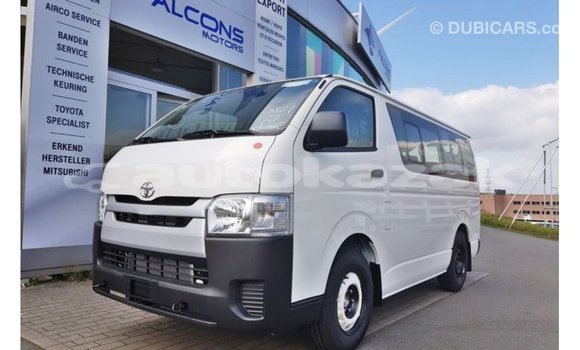 Buy Import Toyota Hiace White Car in Import - Dubai in Akmecet Buy Import Toyota Hiace White Car in Import - Dubai in Akmecet