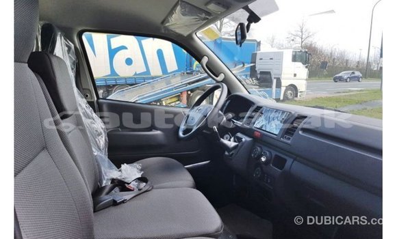 Buy Import Toyota Hiace White Car in Import - Dubai in Akmecet Buy Import Toyota Hiace White Car in Import - Dubai in Akmecet