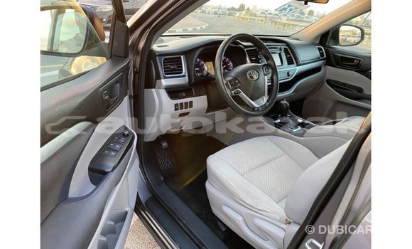 Buy Import Toyota Highlander Other Car in Import - Dubai in Akmecet Buy Import Toyota Highlander Other Car in Import - Dubai in Akmecet