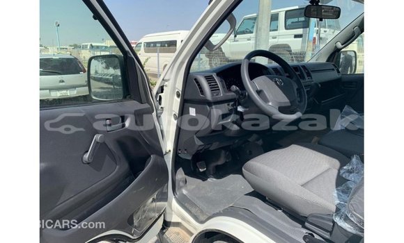 Buy Import Toyota Hiace White Car in Import - Dubai in Akmecet Buy Import Toyota Hiace White Car in Import - Dubai in Akmecet