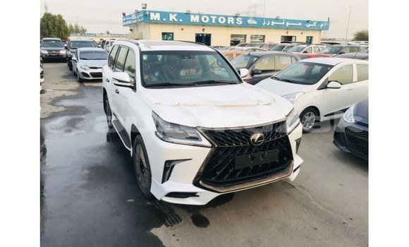 Buy Import Lexus LX White Car in Import - Dubai in Akmecet Buy Import Lexus LX White Car in Import - Dubai in Akmecet