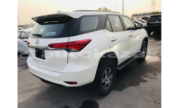 Buy Import Toyota Fortuner White Car in Import - Dubai in Akmecet Buy Import Toyota Fortuner White Car in Import - Dubai in Akmecet