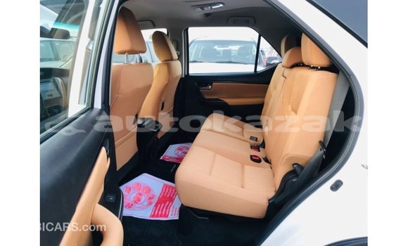 Buy Import Toyota Fortuner White Car in Import - Dubai in Akmecet Buy Import Toyota Fortuner White Car in Import - Dubai in Akmecet