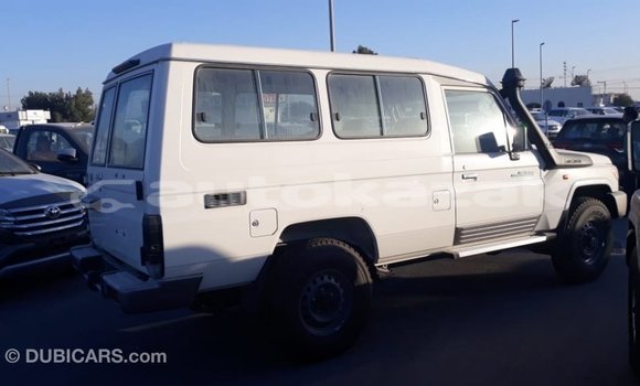 Buy Import Toyota Land Cruiser White Car in Import - Dubai in Akmecet Buy Import Toyota Land Cruiser White Car in Import - Dubai in Akmecet