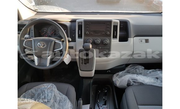 Buy Import Toyota Hiace White Car in Import - Dubai in Akmecet Buy Import Toyota Hiace White Car in Import - Dubai in Akmecet