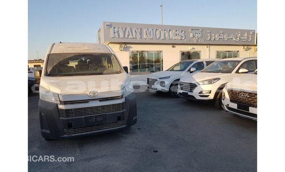 Buy Import Toyota Hiace White Car in Import - Dubai in Akmecet Buy Import Toyota Hiace White Car in Import - Dubai in Akmecet