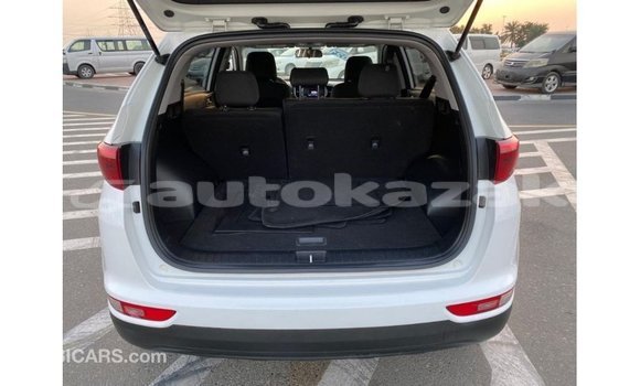 Buy Import Kia Sportage White Car in Import - Dubai in Akmecet Buy Import Kia Sportage White Car in Import - Dubai in Akmecet