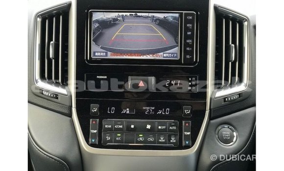 Buy Import Toyota Land Cruiser White Car in Import - Dubai in Akmecet Buy Import Toyota Land Cruiser White Car in Import - Dubai in Akmecet