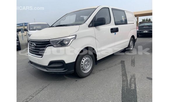 Buy Import Hyundai Cargo White Car in Import - Dubai in Akmecet Buy Import Hyundai Cargo White Car in Import - Dubai in Akmecet