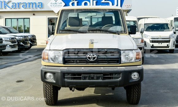 Buy Import Toyota Land Cruiser Beige Car in Import - Dubai in Akmecet Buy Import Toyota Land Cruiser Beige Car in Import - Dubai in Akmecet