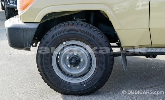 Buy Import Toyota Land Cruiser Beige Car in Import - Dubai in Akmecet Buy Import Toyota Land Cruiser Beige Car in Import - Dubai in Akmecet