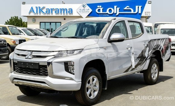 Buy Import Mitsubishi L200 White Car in Import - Dubai in Akmecet Buy Import Mitsubishi L200 White Car in Import - Dubai in Akmecet