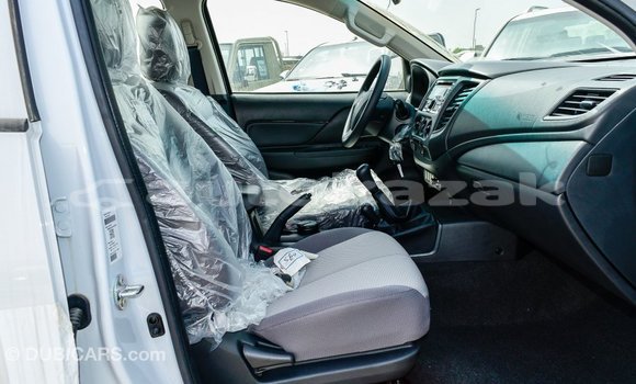 Buy Import Mitsubishi L200 White Car in Import - Dubai in Akmecet Buy Import Mitsubishi L200 White Car in Import - Dubai in Akmecet