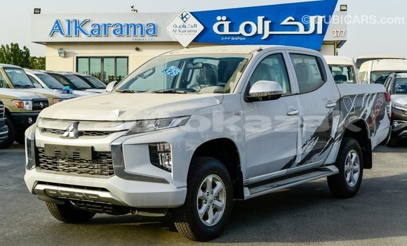 Buy Import Mitsubishi L200 White Car in Import - Dubai in Akmecet Buy Import Mitsubishi L200 White Car in Import - Dubai in Akmecet