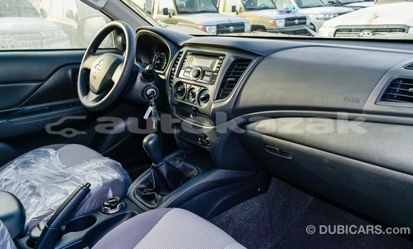 Buy Import Mitsubishi L200 White Car in Import - Dubai in Akmecet Buy Import Mitsubishi L200 White Car in Import - Dubai in Akmecet