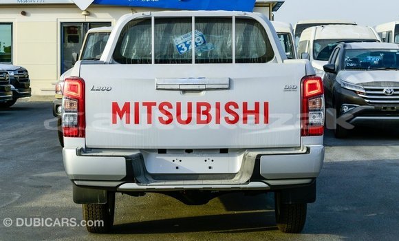 Buy Import Mitsubishi L200 White Car in Import - Dubai in Akmecet Buy Import Mitsubishi L200 White Car in Import - Dubai in Akmecet