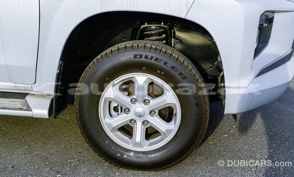 Buy Import Mitsubishi L200 White Car in Import - Dubai in Akmecet Buy Import Mitsubishi L200 White Car in Import - Dubai in Akmecet