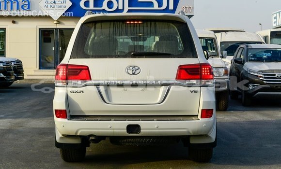 Buy Import Toyota Land Cruiser White Car in Import - Dubai in Akmecet Buy Import Toyota Land Cruiser White Car in Import - Dubai in Akmecet