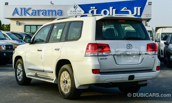 Buy Import Toyota Land Cruiser White Car in Import - Dubai in Akmecet Buy Import Toyota Land Cruiser White Car in Import - Dubai in Akmecet