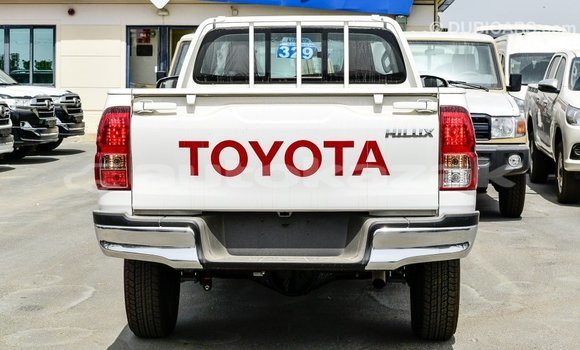 Buy Import Toyota Hilux White Car in Import - Dubai in Akmecet Buy Import Toyota Hilux White Car in Import - Dubai in Akmecet