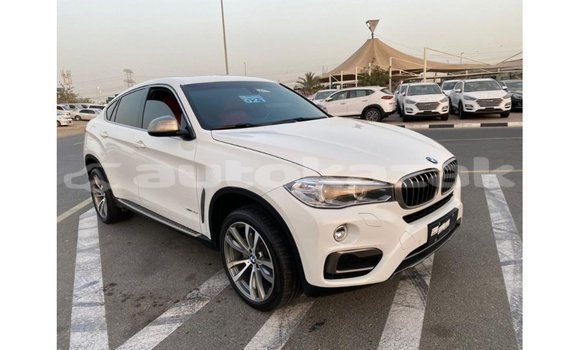 Buy Import BMW X6 White Car in Import - Dubai in Akmecet