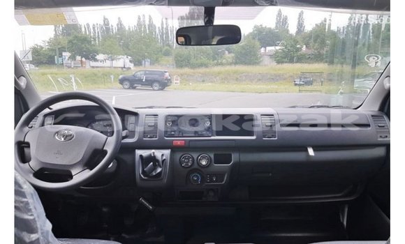 Buy Import Toyota Hiace White Car in Import - Dubai in Akmecet Buy Import Toyota Hiace White Car in Import - Dubai in Akmecet