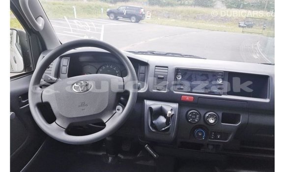 Buy Import Toyota Hiace White Car in Import - Dubai in Akmecet Buy Import Toyota Hiace White Car in Import - Dubai in Akmecet