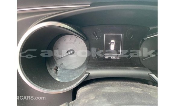 Buy Import Toyota Sequoia White Car in Import - Dubai in Akmecet Buy Import Toyota Sequoia White Car in Import - Dubai in Akmecet