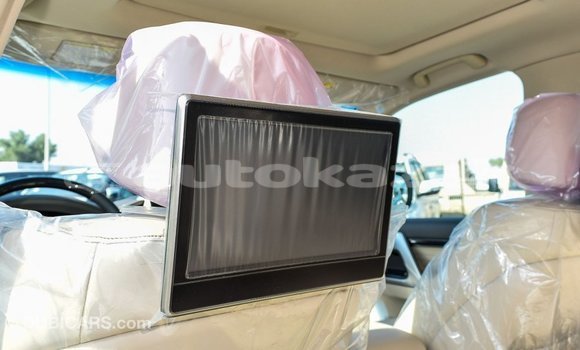 Buy Import Toyota Land Cruiser White Car in Import - Dubai in Akmecet Buy Import Toyota Land Cruiser White Car in Import - Dubai in Akmecet