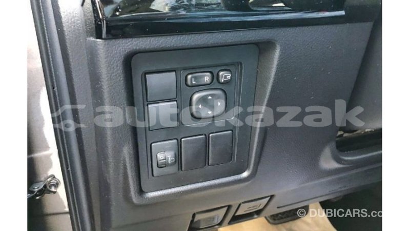 Big with watermark toyota prado akmecet import dubai 3170