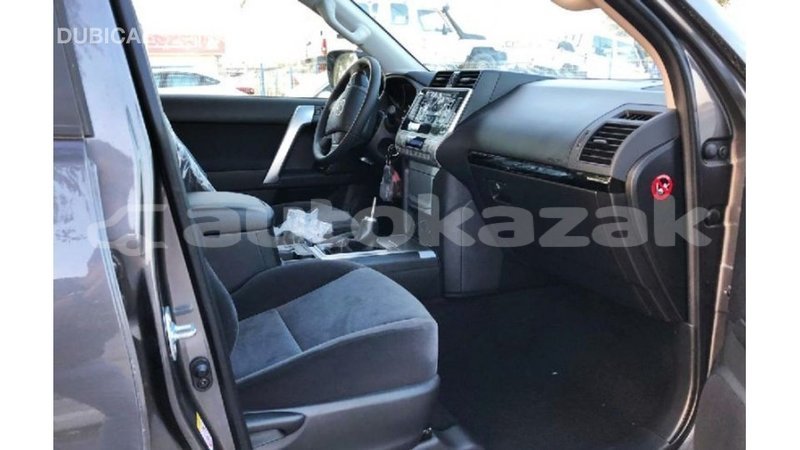 Big with watermark toyota prado akmecet import dubai 3170