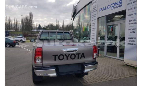 Buy Import Toyota Hilux Other Car in Import - Dubai in Akmecet Buy Import Toyota Hilux Other Car in Import - Dubai in Akmecet