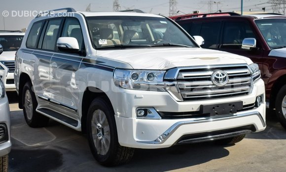 Buy Import Toyota Land Cruiser White Car in Import - Dubai in Akmecet Buy Import Toyota Land Cruiser White Car in Import - Dubai in Akmecet