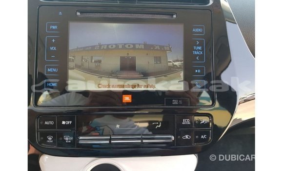 Buy Import Toyota Prius White Car in Import - Dubai in Akmecet Buy Import Toyota Prius White Car in Import - Dubai in Akmecet
