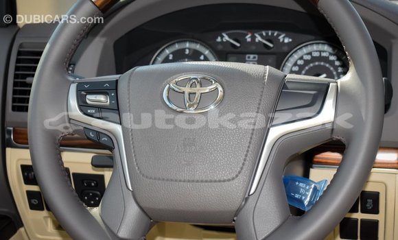 Buy Import Toyota Land Cruiser White Car in Import - Dubai in Akmecet Buy Import Toyota Land Cruiser White Car in Import - Dubai in Akmecet