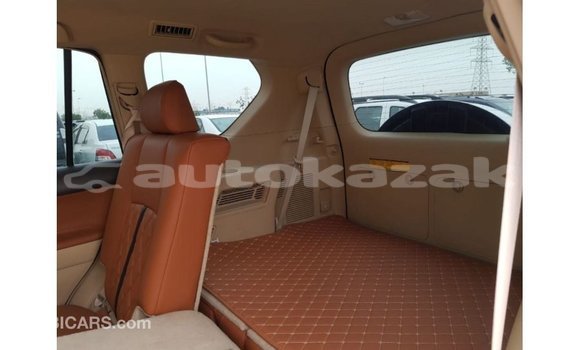 Buy Import Toyota Prado White Car in Import - Dubai in Akmecet Buy Import Toyota Prado White Car in Import - Dubai in Akmecet